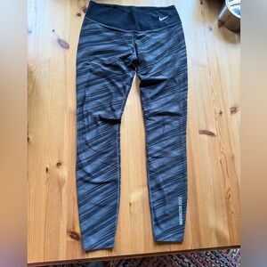 Nike Striped Leggings